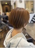 ショートボブ 