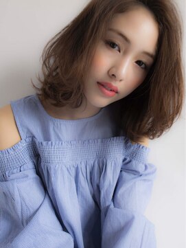 ラヴィ(Lavie) 韓国ヘアーハッシュカットレイヤーカットハイライトカラー