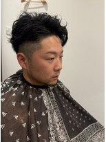 ゴールデンエイジ(Golden Age) ツイストスパイラル×フェードカット(3mm)