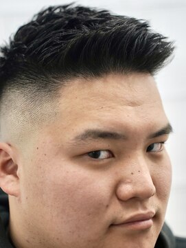 メリケンバーバーショップ コウベ(MERICAN BARBERSHOP KOBE) メンズカットバーバースタイルフェザーアップN1