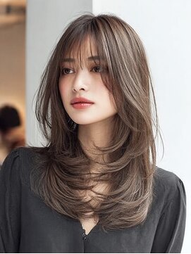ダル 渋谷/表参道(DAL.) 顔周りカットハッシュカットダークブラウンワンホンレイヤー韓国