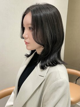 ソー 銀座(SAUT) 暗髪/ブルーブラック/ミディアムレイヤー