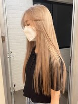 パドメ(padme)&nbsp;ミルクティーベージュ　ブリーチあり/ベージュ/艶髪/10代/20代