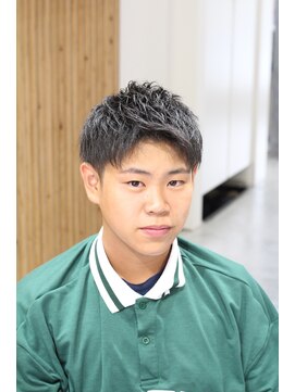 ミリ(milli) 校則対応!学生様ショートスタイル