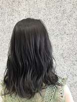 スリー(THREE)&nbsp;グレージュ