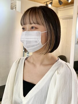 キラ 原宿(KILLA) グレーベージュ_レイヤーロング_インナーカラーイヤリングカラー