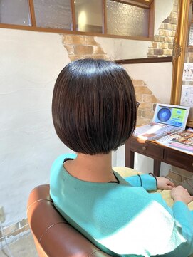 アドラーブル 女池店(adorable) 【あごラインボブ】【10代20代30代40代】