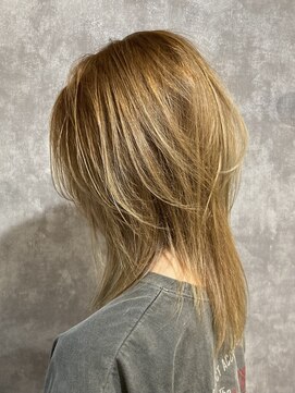 エフアイケー ヘア アンド ビューティ(F.I.K hair&beauty) ＊くびれウルフ＊