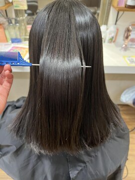 クレア 能見台(CREA) 艶髪縮毛