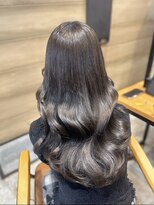 ユアーズヘア 東新宿店(youres hair)&nbsp;暗めでも透け感のあるカラー♪ラベンダーグレージュ