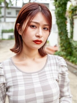 キューブ(HAIR MAKE Cube) 重め外ハネミディ