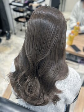 エヌアイ オモテサンドウ(ni omotesando) ☆くびれヘア　シアーグレージュ☆