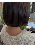 つるんボブ