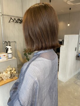 シェル 津山の手店(shel) 切りっぱなしボブアッシュブラウン２０代