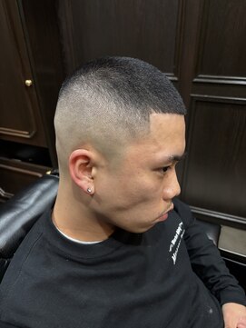 バズカット/スキンフェード/ハイフェード