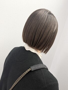 スノッブエンバンプ(snob enVAmp) コンパクトボブ