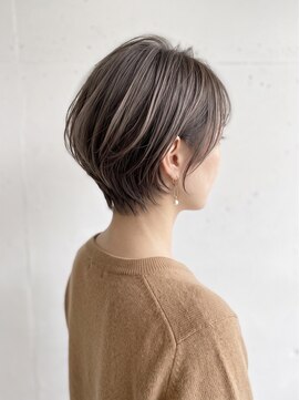 オーバー シー OVER SEA 艶髪ショート