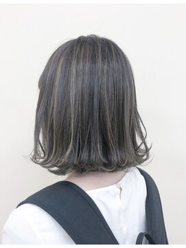 ルッツ(Lutz. hair design) highlight bob