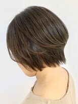 クオリス 上板橋店(QUALIS) 耳掛けショート/ボブ/ショートヘア/オリーブグレージュ/艶感