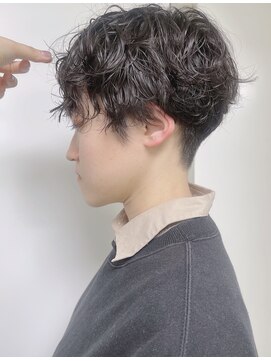 モリオフロムロンドン 原宿本店(morio from London) 【morio原宿】刈り上げマッシュショート くるくるパーマ 宮本