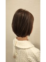 ハンディ(HANDY) お手入れ簡単◎人気艶ショートボブ
