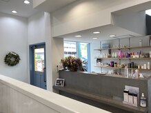 アクシス(AXIS)の雰囲気（おしゃれな店内でキレイとくつろぎを提供します！）