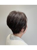 大人ショートベリーショートボリューム50代60代髪型