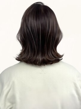 リル バイ ジルブラン(Lil by JIL BLAN) 前髪 こなれミディ イメチェン ウェーブパーマ 韓国マッシュ