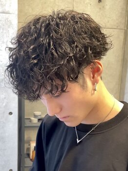 ブルニール 心斎橋(BLEUNIR)の写真/トレンド感×周りと差がつくstyleをご提案!今学生に流行中の波巻きパーマで垢抜ける◎【大阪/心斎橋/本町】