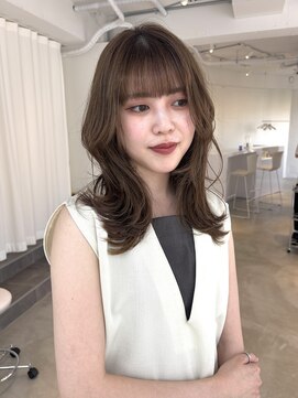 サークル(CIRCLES) 外巻き仕上げレイヤーカット20代30代40代