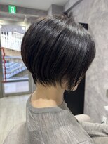 アルカナ(Arcana)&nbsp;前下りショートボブ/丸みショートスタイル