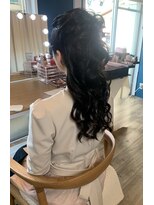 美容堂&nbsp;華やかステージハーフアップ