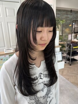 クム 東川口(kum) たっぷりレイヤーカット