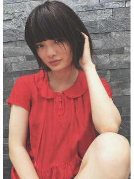 シー(she.) グレージュにAラインボブ