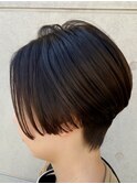 前下がりショートレイヤー