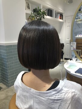 ロンド シャルム 吉祥寺(Lond charme) 【Lond charme 濱田麻佑】つるんとミニボブ