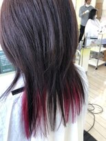 ヘアーメイク リゾート(RESORT)&nbsp;エクステ風インナーカラー