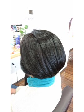 ベック(Bec) ブラックにしてみませんか