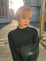 ココロ美容室&nbsp;ブロンドマッシュショート