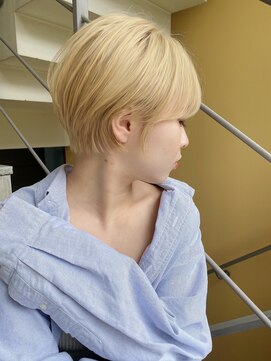 ロンド ストラーダ 心斎橋(Lond strada) ショート×ハイライト白髪ぼかし×シルキーベージュ[心斎橋]