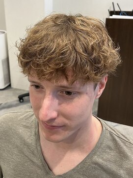 ルルディ バイ アフロディーテ銀座(luludi by APHRODITE) サーフカール/ブルーブラック/フェザーパーマ/銀座