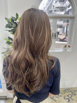 ネイビー(Navy) 愛されハイライトでSUMMERなミルクティー