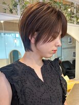 ロンド ストラーダ 心斎橋(Lond strada)&nbsp;ショート×ハイライト白髪ぼかし×マチルダボブ[心斎橋]