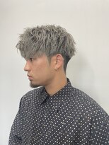 クロムス(clomus) 前下がりマッシュ