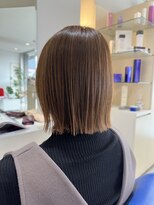 クリエイティブヘアージール(CREATIVE HAIR Zeal) 大人もハマる切りっぱなしボブ