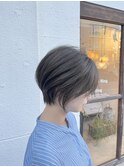 透明感オリーブグレー×ショート