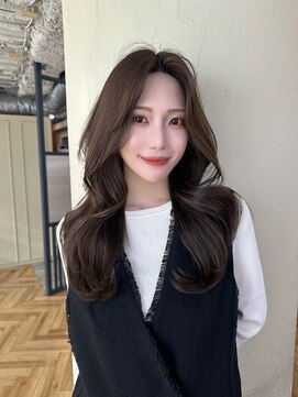 アリスバイアフロート 自由が丘(ALICe by AFLOAT) 前髪なし/レイヤーカット/グレージュ【自由が丘】