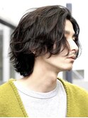 大分メンズミディアムロングボブ毛流れ緩めフェザーパーマ