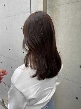 ロウ 町田(ROW) 働く大人女性の為のカット×カラー【ROW町田】