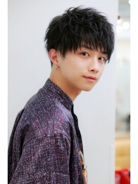 リップス 二子玉川店 (LIPPS) スッキリしている束感ヘア